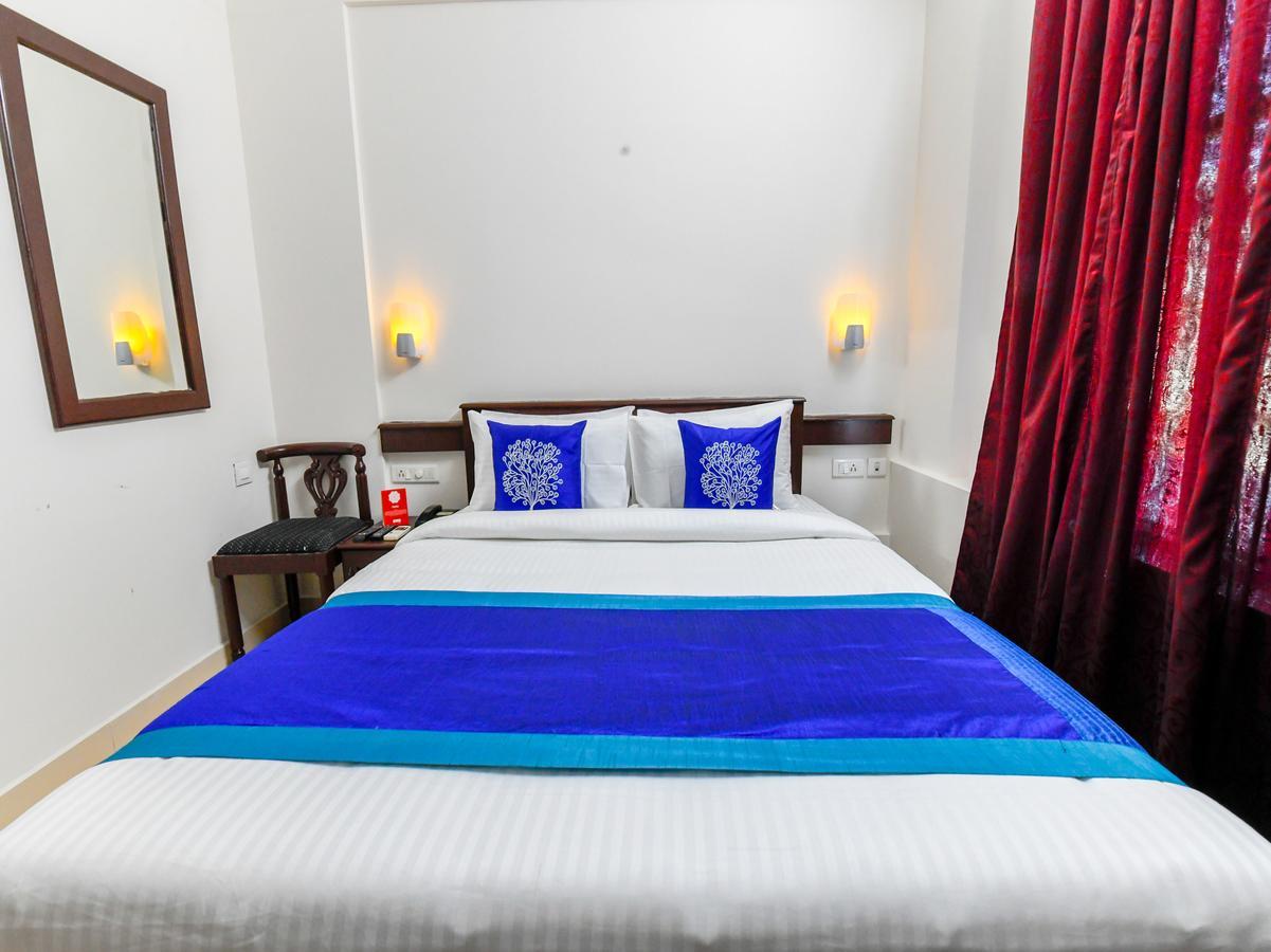 Oyo 11309 Hotel Green Land Residency Kochi Exterior photo