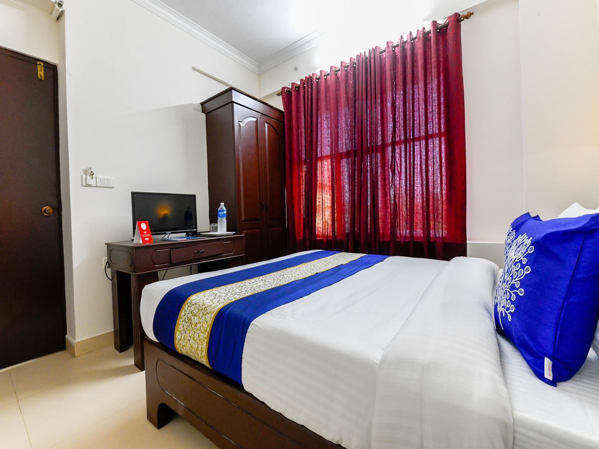 Oyo 11309 Hotel Green Land Residency Kochi Exterior photo